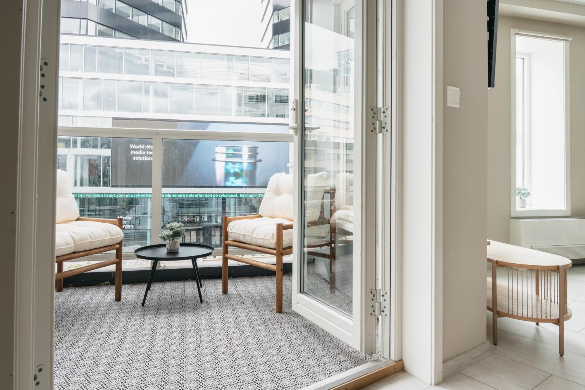 Stay L Urban - Spacious Apartment With Private Terrace Μπέργκεν Εξωτερικό φωτογραφία