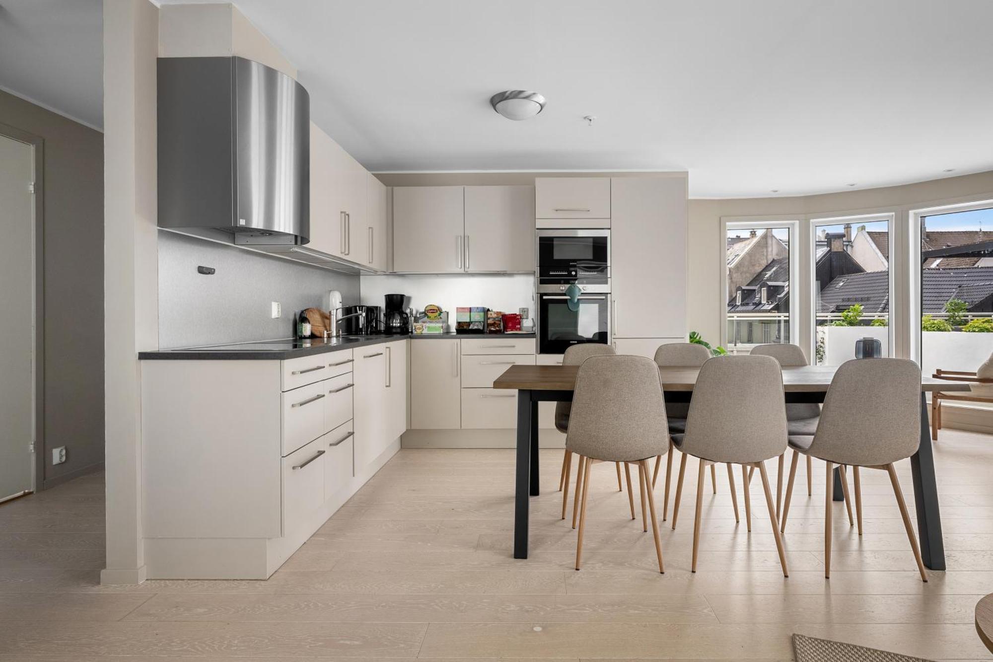 Stay L Urban - Spacious Apartment With Private Terrace Μπέργκεν Εξωτερικό φωτογραφία